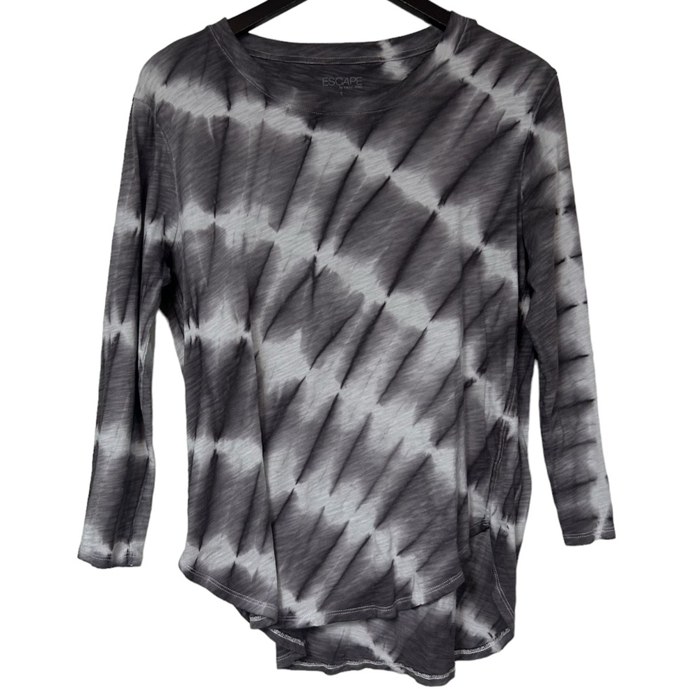 Escape by Habitat clothes gray white tie dye long sleeve tee